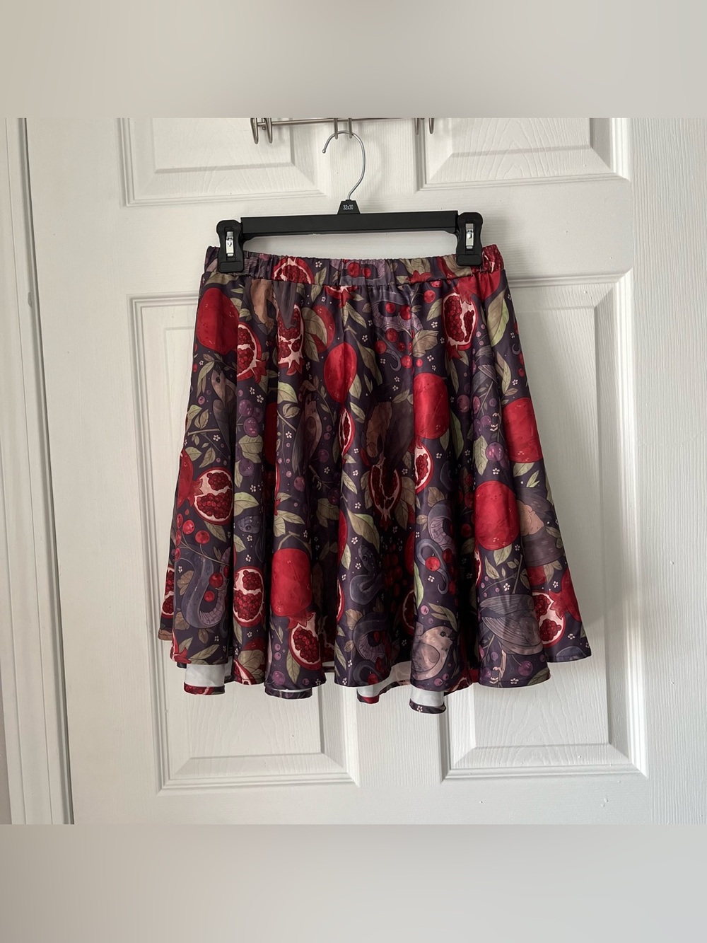 NWOT Women's Morningwitch Mini Skirt size A in Scarlet Garden